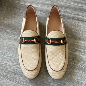 BNIB💋 GUCCI 💋canvas and leather trim loafers. 💋
